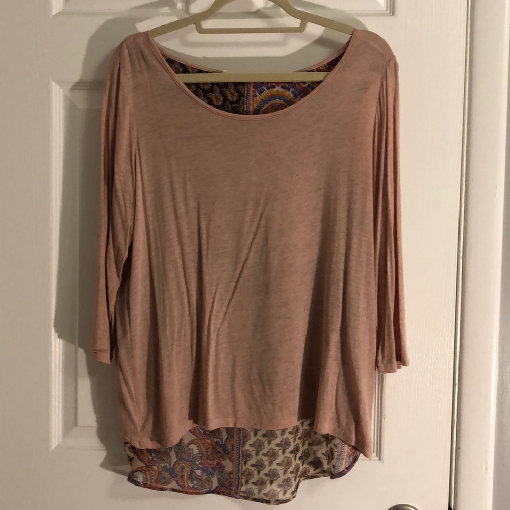 Pink 3/4 sleeve blouse 💕💕